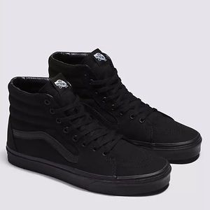 Sk8-Hi Canvas Shoe